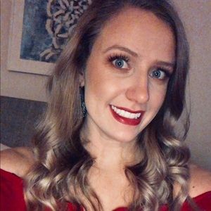 Meet your Posher, Stacey